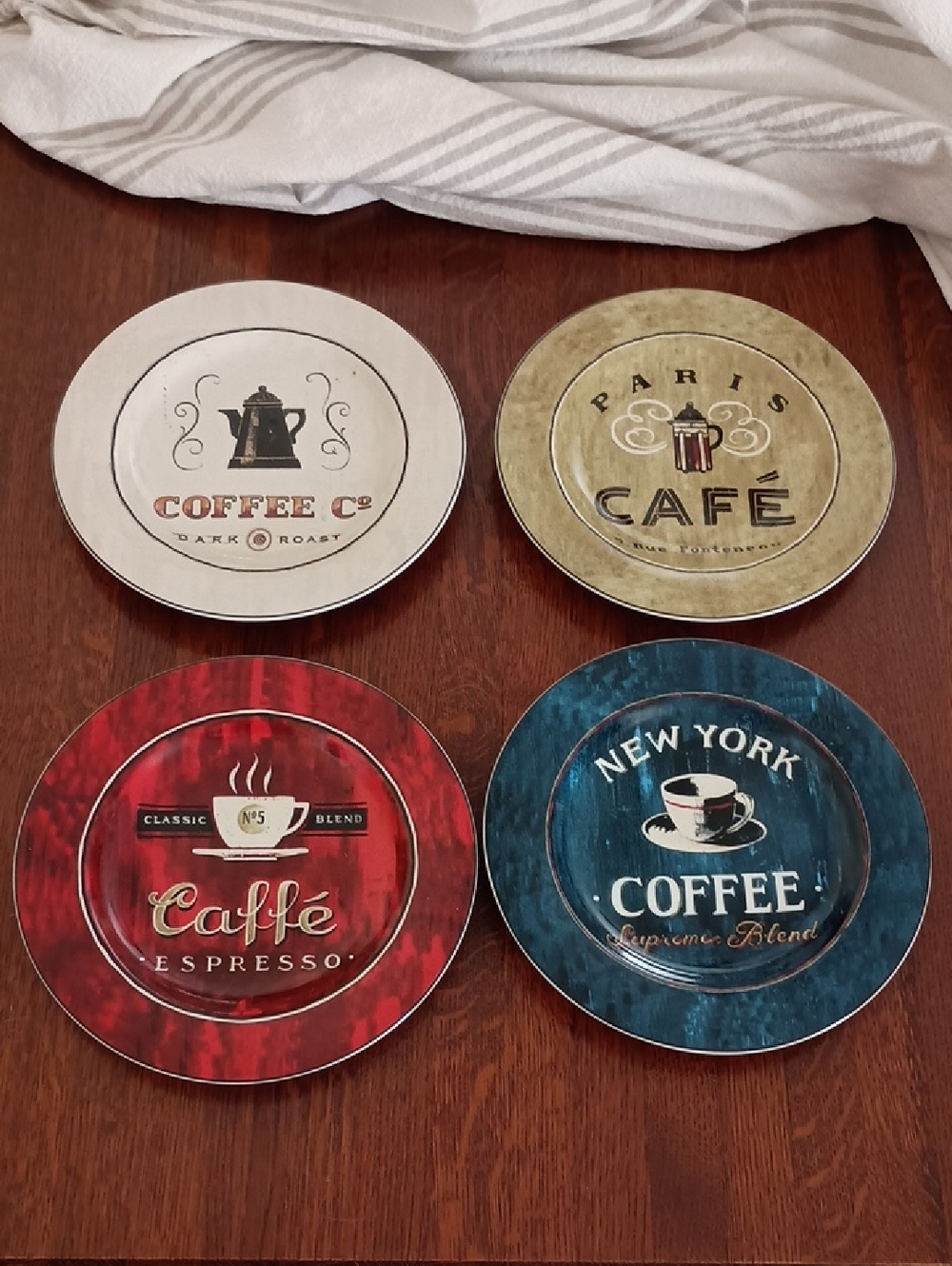 Sakura Stoneware "Coffee Break" Dessert Set of 4 Plates b300